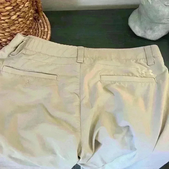 Under Armour Men's Khaki Golf Pants Match Play  Sz 38/30 - Picture 8 of 8